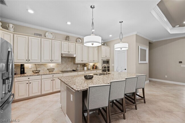 Foto del edificio - 28137 Edenderry Ct