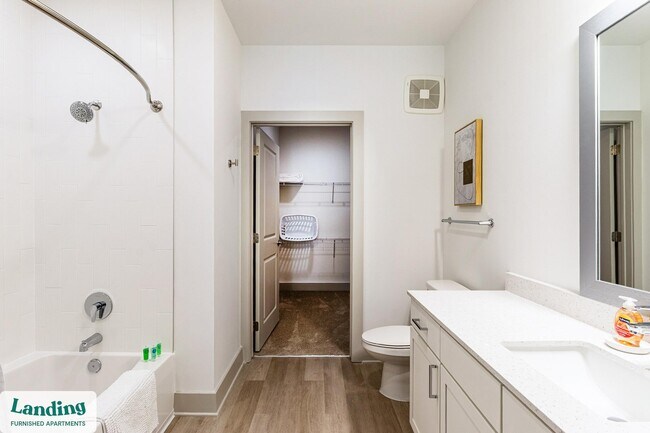 Building Photo - 158 Malachite Wy