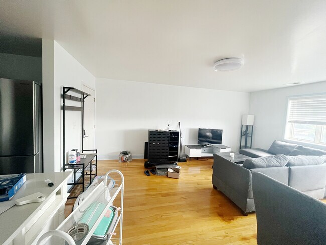 Foto del edificio - 1828 S Wentworth Ave