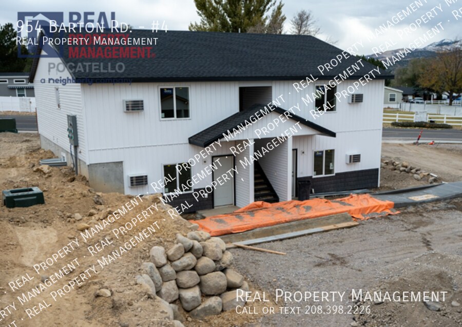 Foto principal - 954 Barton Rd