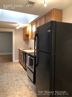 Building Photo - 6265 Cates Ave