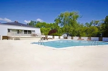 Building Photo - 4512 Kings Walk Dr