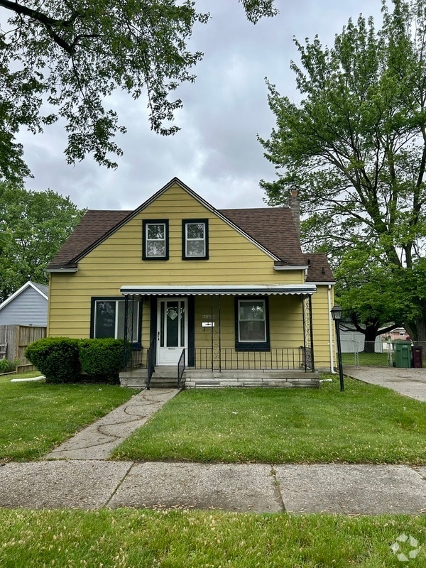 Building Photo - 14320 Pearl St