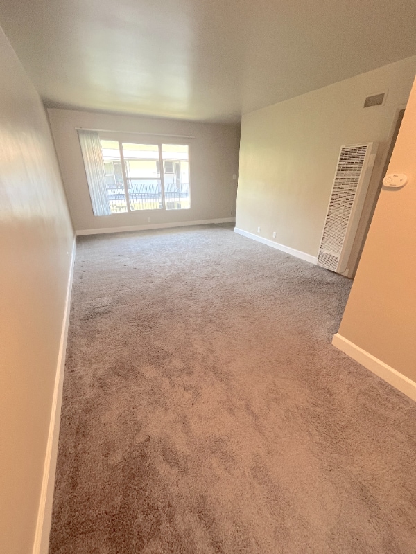 Building Photo - 170 S Chester Ave