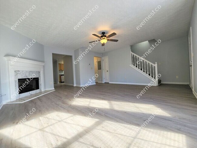 Foto del edificio - 5804 Wind Gate Ln