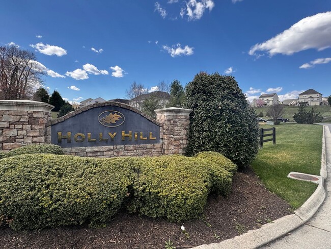 Building Photo - Gorgeous Two-Story Home close to NGIC, in ...