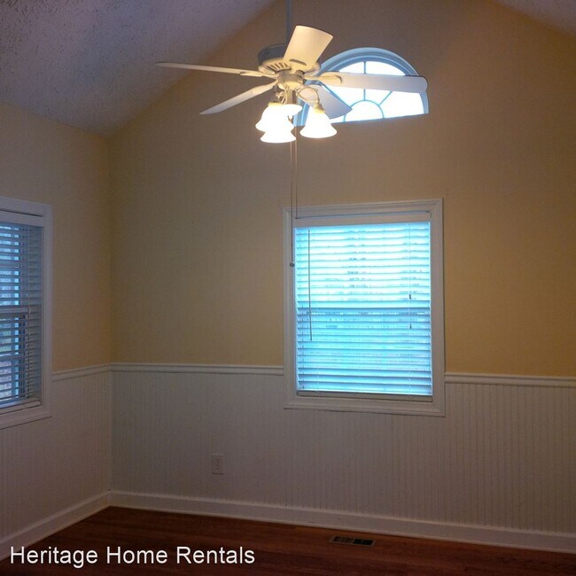 Foto del edificio - 4 br, 2 bath House - 3292 Lakeview Pkwy