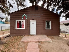 Building Photo - 2222 8th Ave S