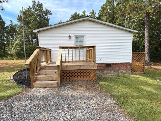 Foto del edificio - 252 Heritage Farm Rd