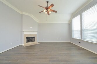 Building Photo - 6726 Oakman Ln