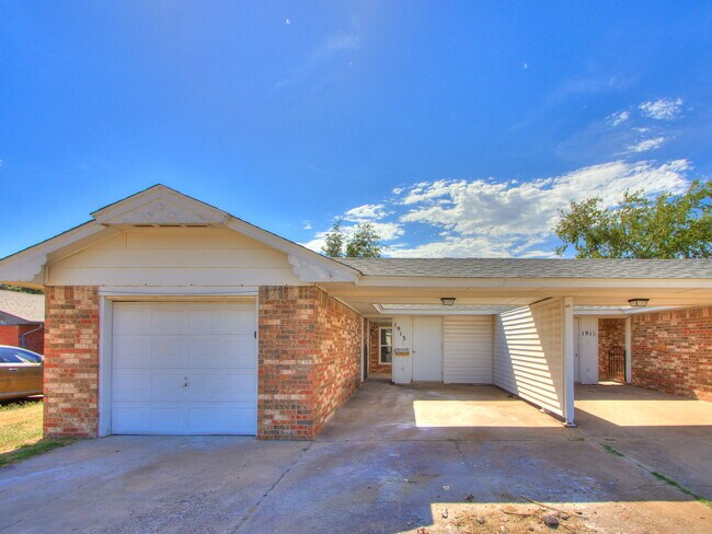 Foto del edificio - 1913 N Moulton Ct