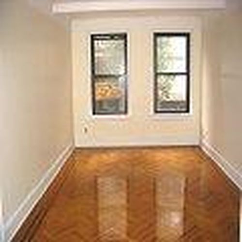 Primary Photo - 210 E 68TH St