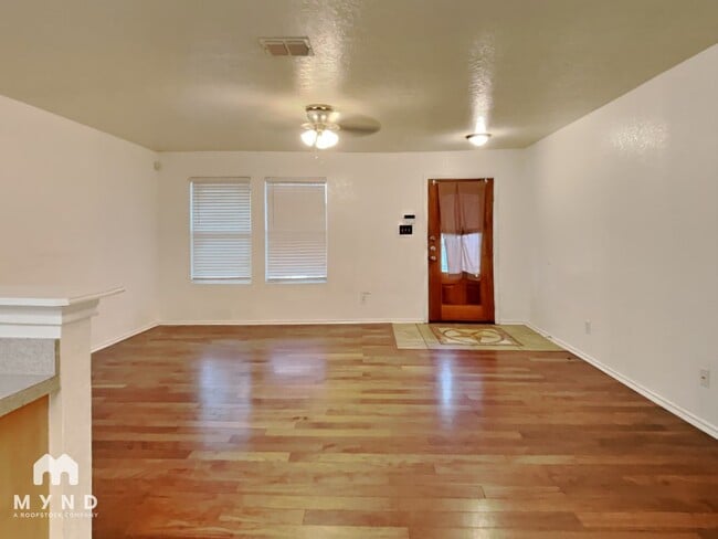Building Photo - 4523 Rothberger Way