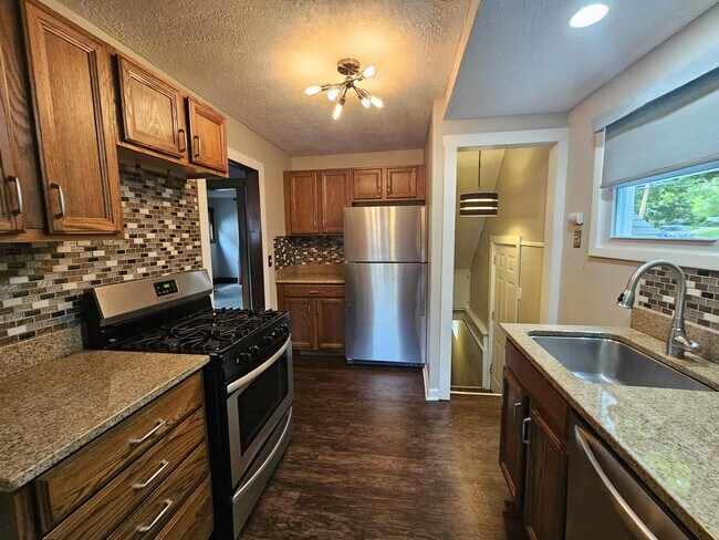 Foto del edificio - 3 Bedroom 1.5 Bath Single Family Home Kent...