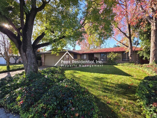 Foto del edificio - Spacious Greenhaven 3bd/2ba Home with 2 Car Garage