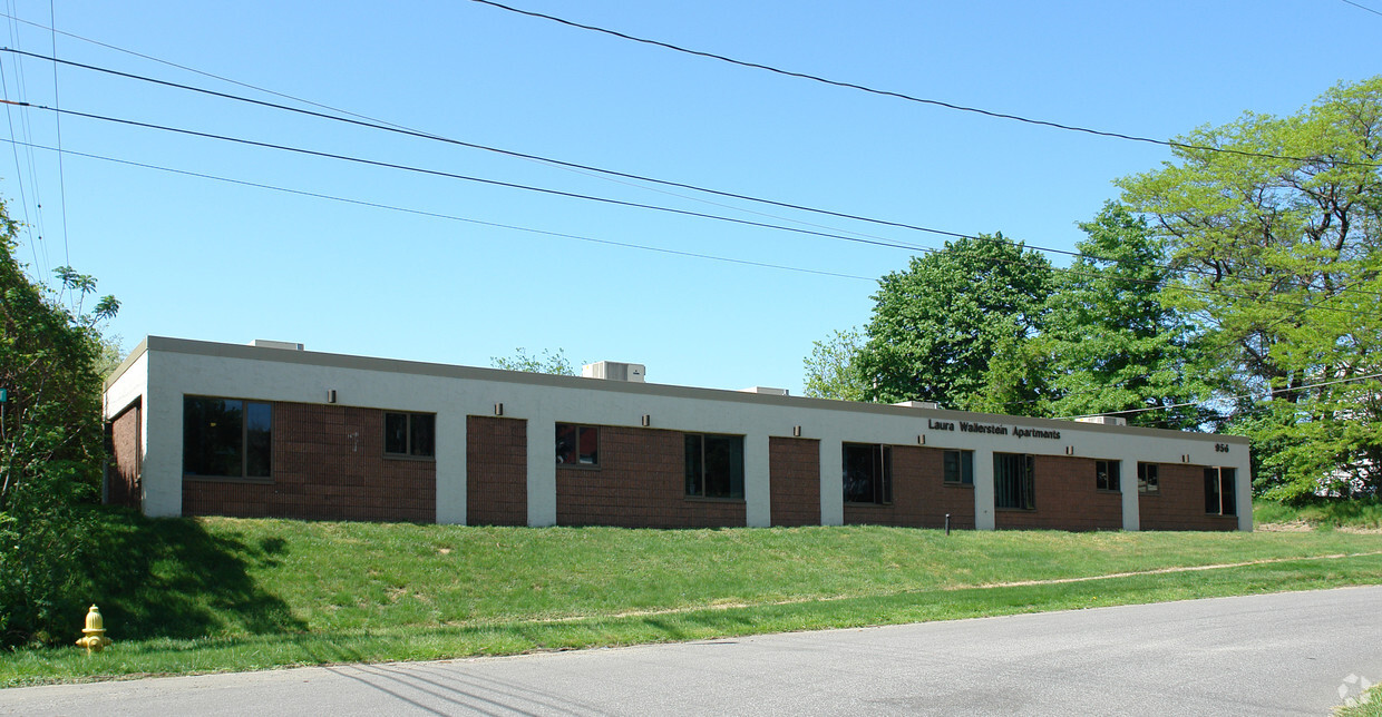 Building Photo - Laura Wallerstein Apartments