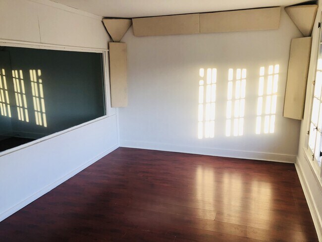 Foto del edificio - 7261 1/2 Melrose Ave