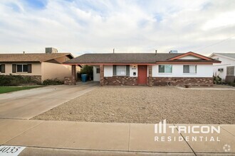 Building Photo - 4035 W Las Palmaritas Dr