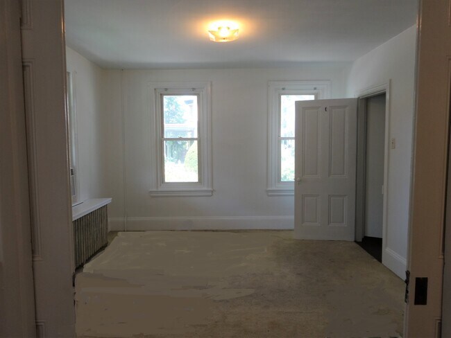 Bedroom - 403 School St
