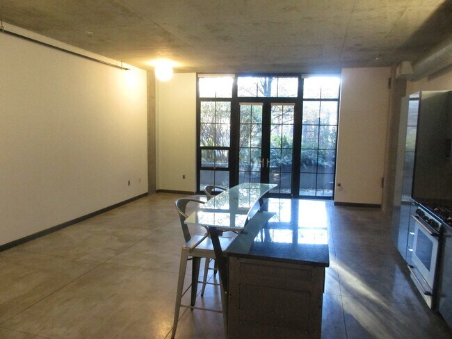 Foto del edificio - 1030 NW 12th Ave