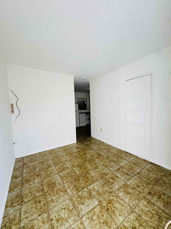 Foto del edificio - 1810 SW 24th Ter