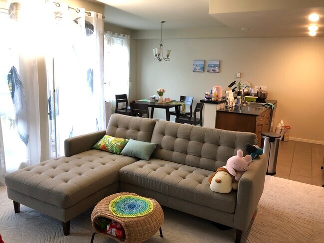 Sala de estar 2 - 81 Clay St
