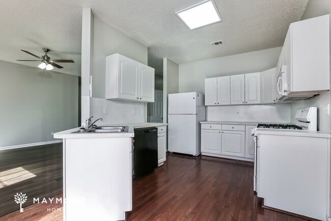 Building Photo - 503 Griffis Rd