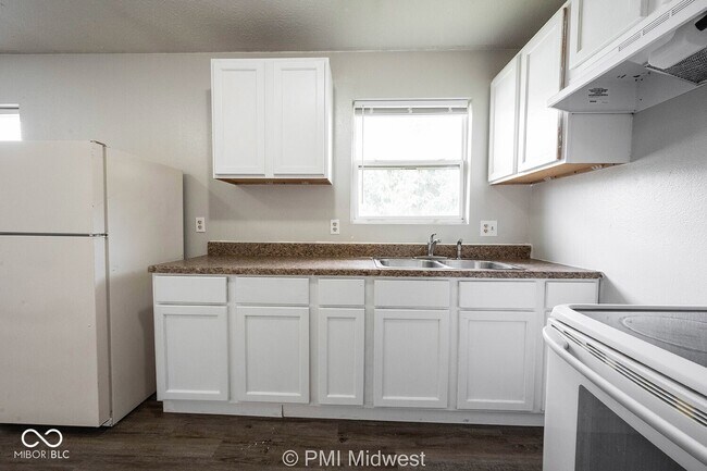 Foto del edificio - 3014 W 10th St