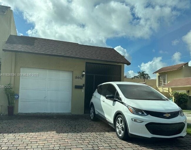 Foto del edificio - 8442 SW 103rd Ave