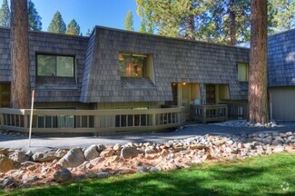 Building Photo - 861 Southwood Blvd