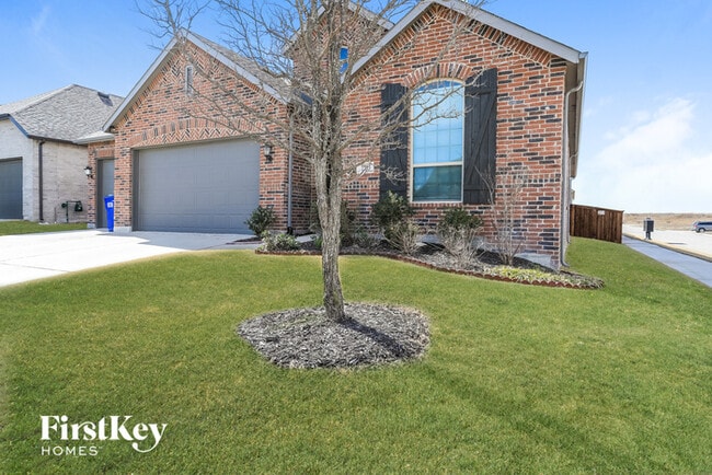 Building Photo - 1533 Wyler Dr