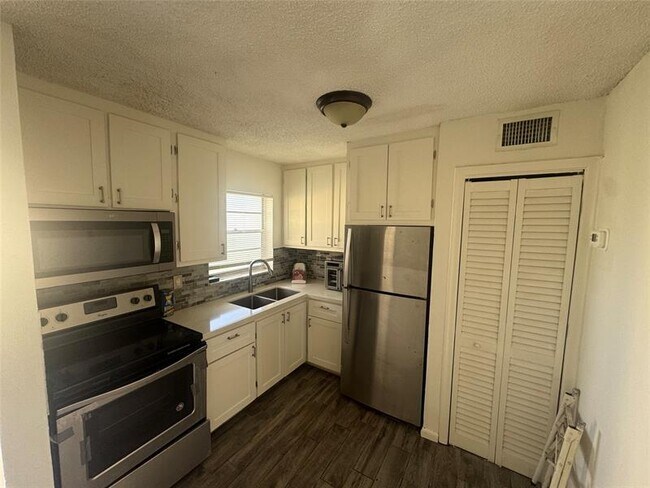 Foto del edificio - 5168 NE 6th Ave