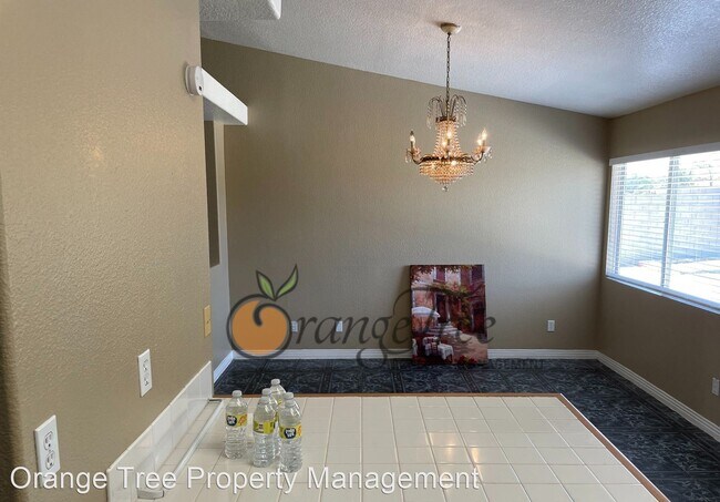 Foto del edificio - 3 br, 2 bath House - 9792 Venus Ln.