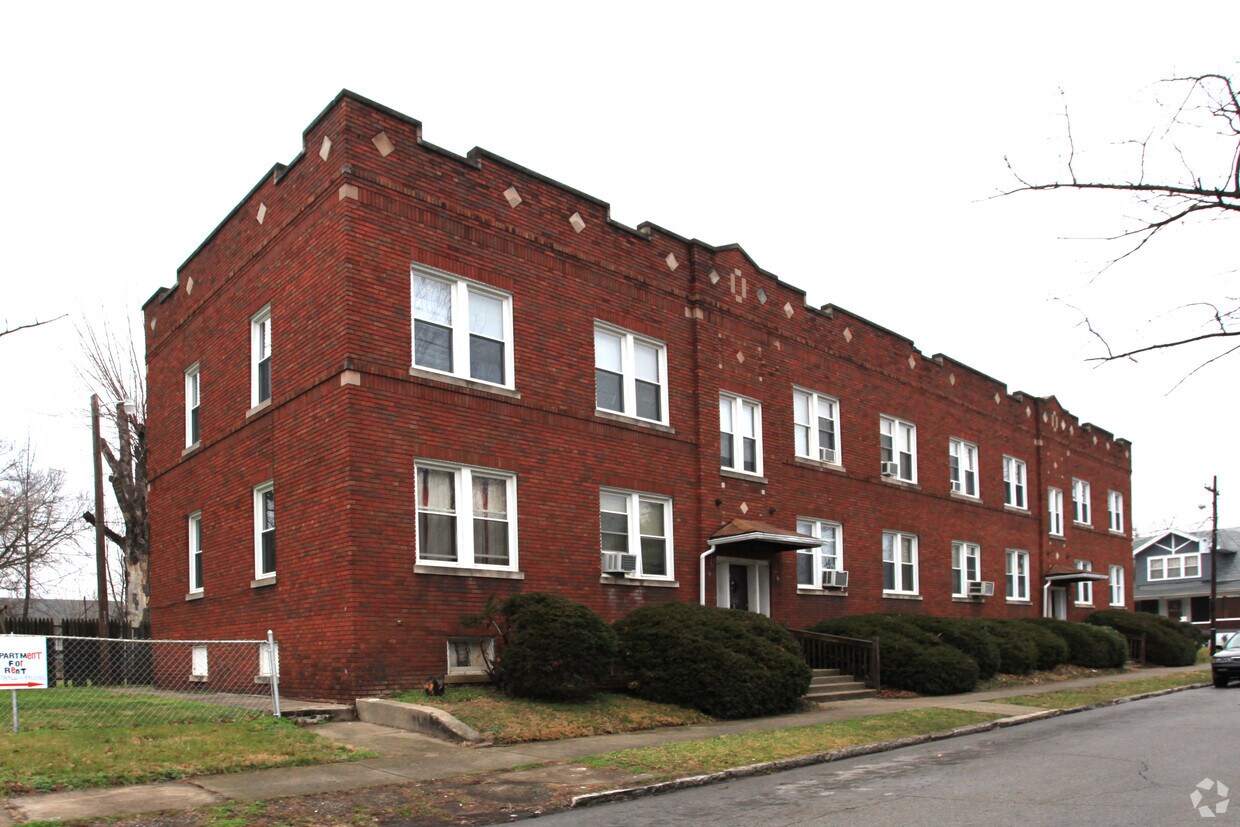 Foto principal - 602-606 S 40th St