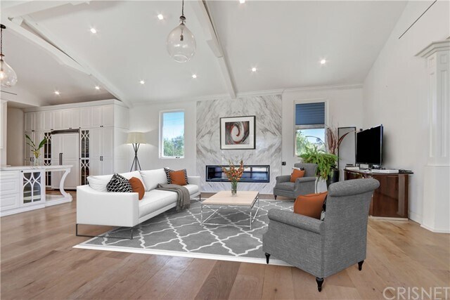 Foto del edificio - 24307 Little Valley Rd