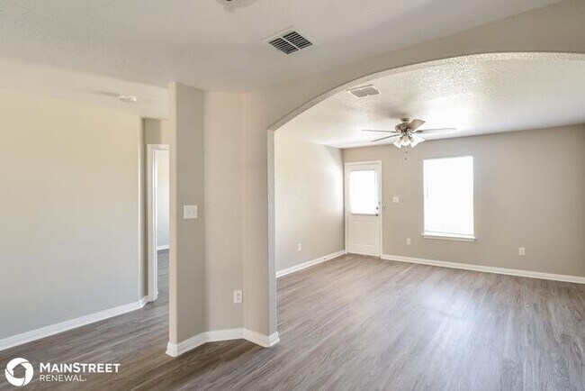 Foto del edificio - 11215 Pecan Canyon, San Antonio, TX 78252