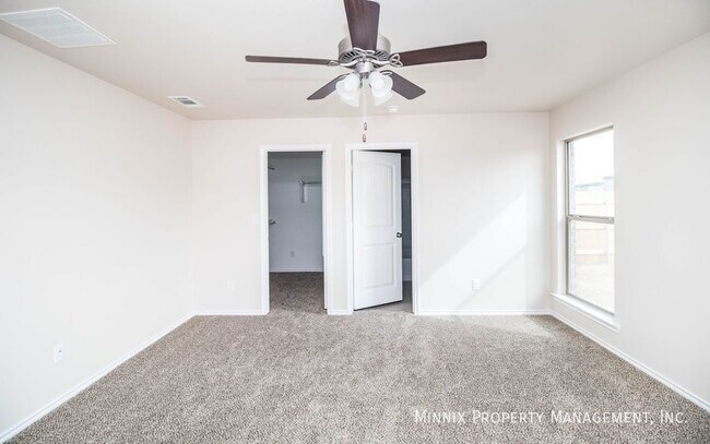Foto del edificio - 3715 Norwich Ave