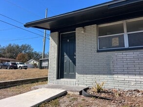 Building Photo - 9316 Grandfield Rd