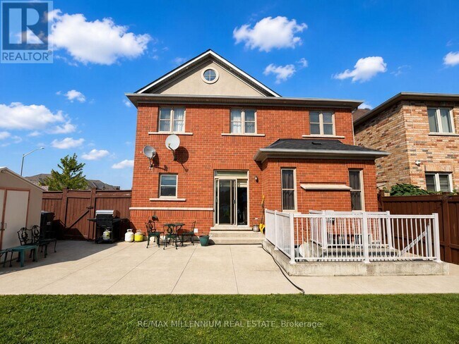 Building Photo - 192 Thorndale Rd