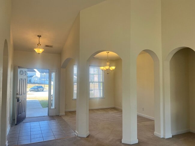 Building Photo - NOW AVAILABLE in Fox Horn community!
