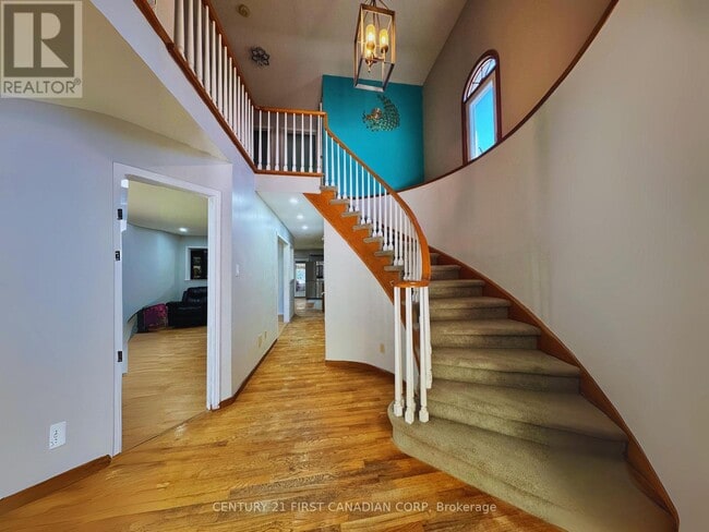 Building Photo - 239 Edmunds Pl