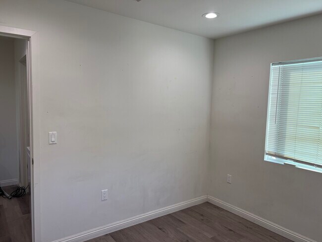 Foto del edificio - 5433 E Abbeyfield St