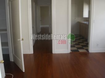 Building Photo - 3419 Bellevue Ave