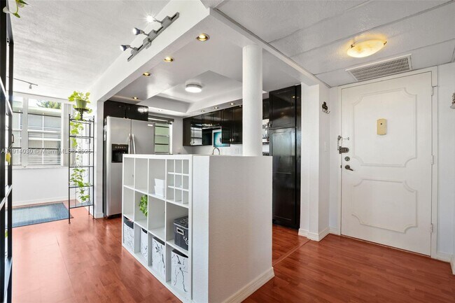 Foto del edificio - 2771 Taft St