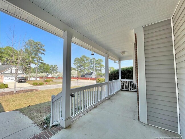 Foto del edificio - 11 Richmond Park Dr