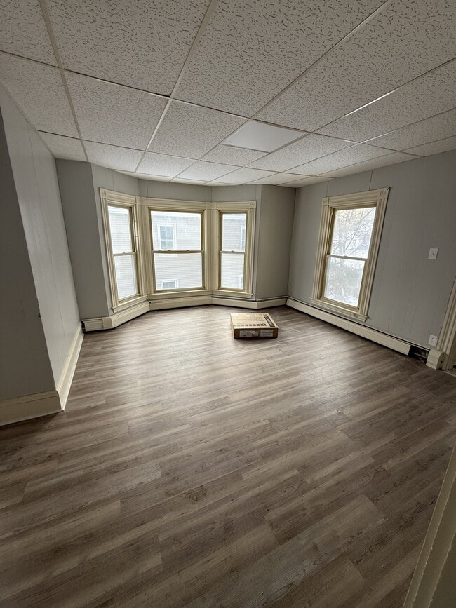 Foto del edificio - 16 Belmont Ave