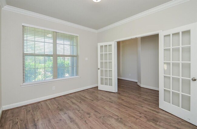 Building Photo - 18614 Garlington Dr