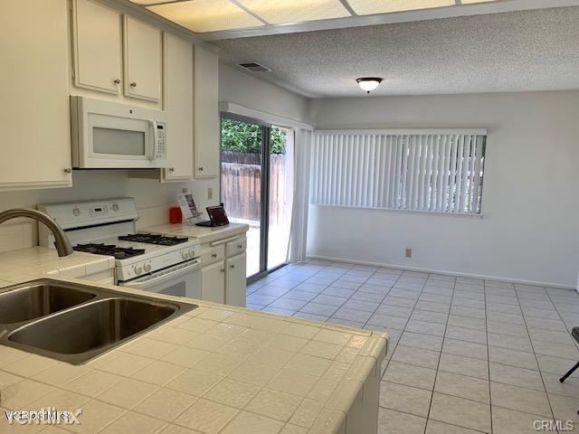 Building Photo - 3 br, 2 bath House - 2689 Amber Wood Pl