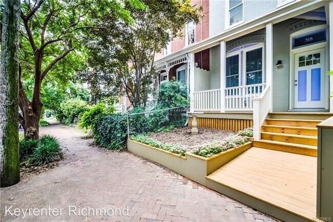 Building Photo - 3 br, 2 bath House - 318 South Cherry Street