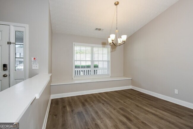 Foto del edificio - 3223 Deer Valley Dr NW